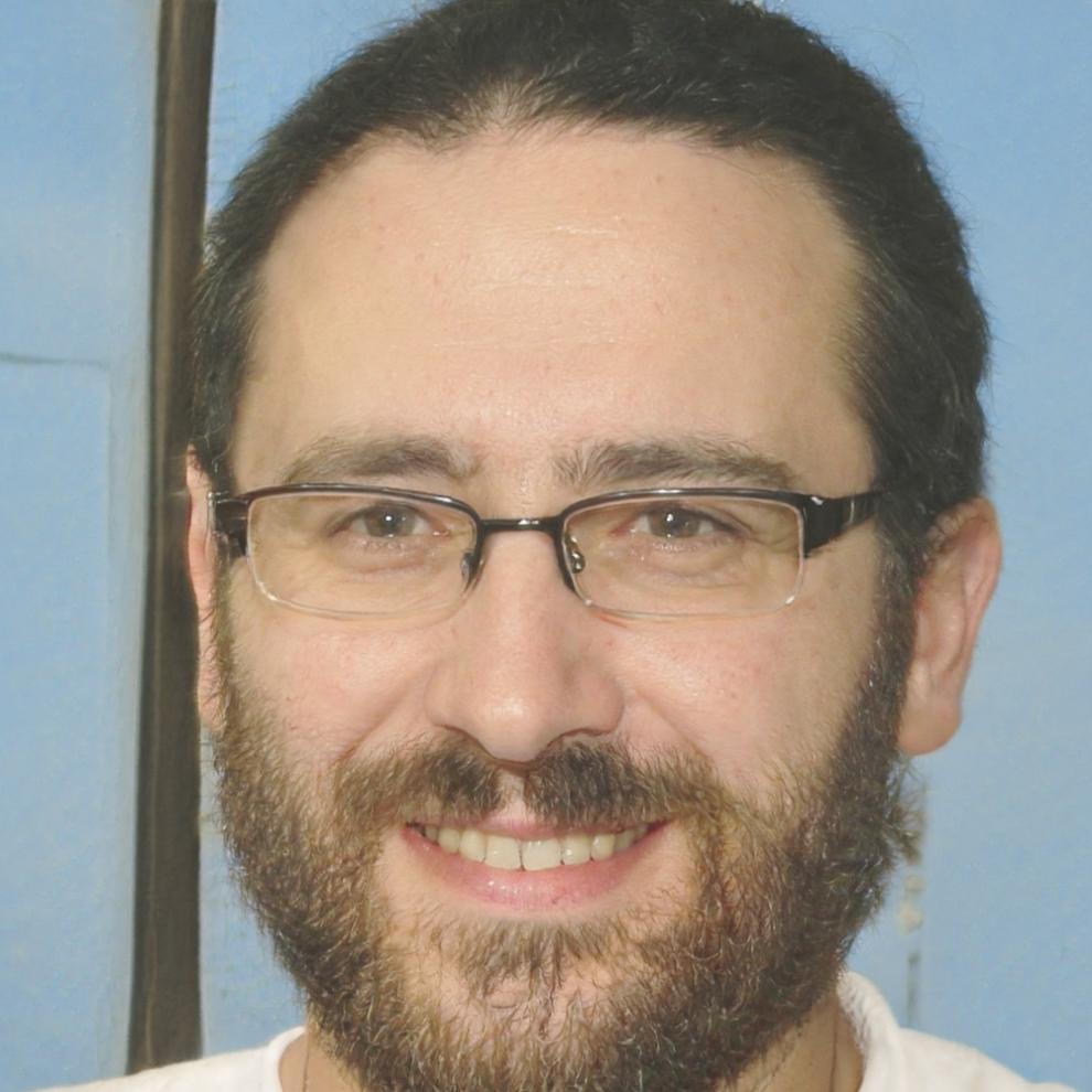 Carlos Mendoza, Director Financiero